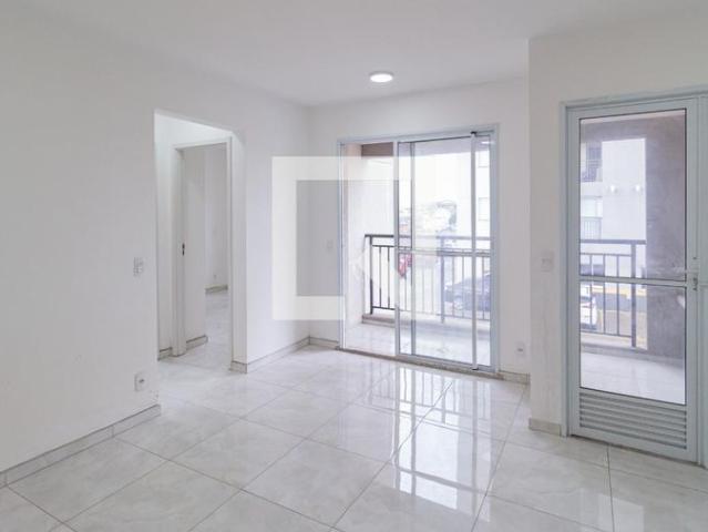 Apartamento aluguel em Jardim Gopiuva, Carapicuíba