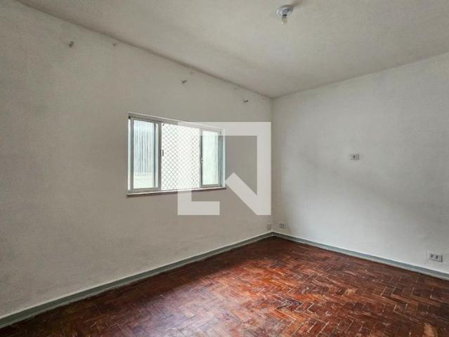 Apartamento aluguel em Região Imediata de Santos, Região Metropolitana da Baixada Santista
