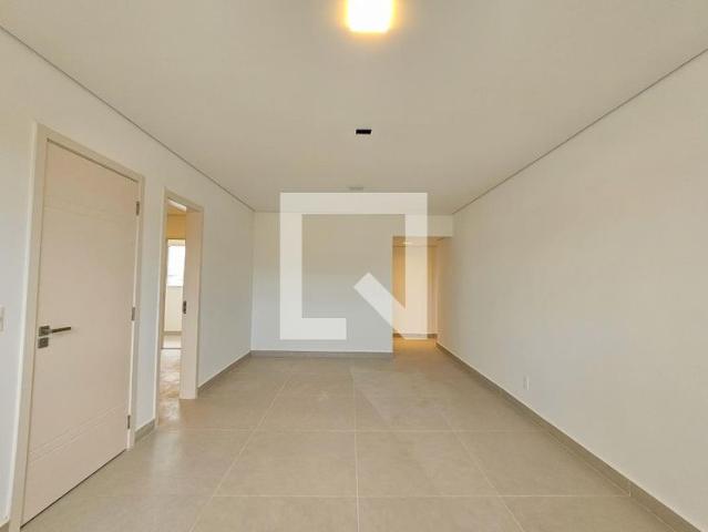 Apartamento aluguel em Região Imediata de Santos, Região Metropolitana da Baixada Santista