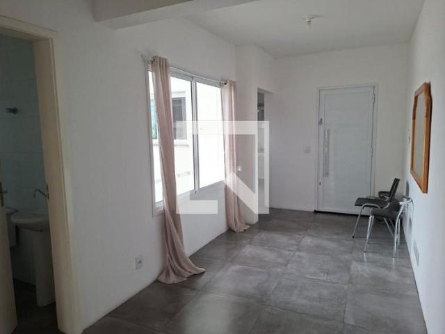Apartamento aluguel em Região Geográfica Imediata de Porto Alegre, Região Metropolitana de Porto Alegre