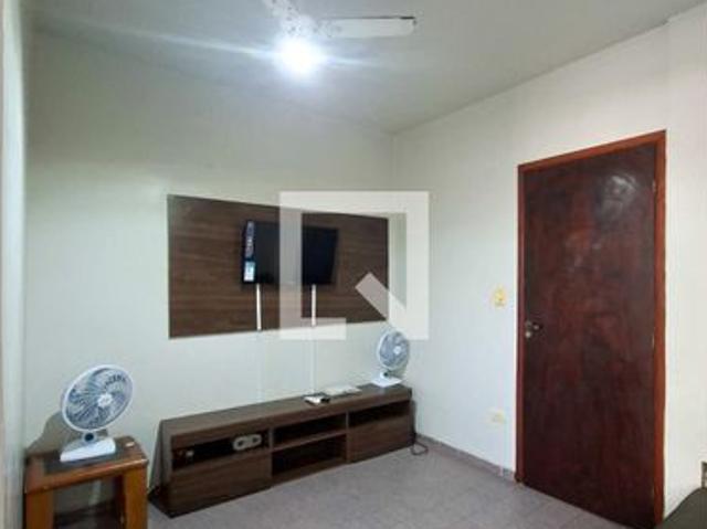 Apartamento aluguel em Região Imediata de Santos, Região Metropolitana da Baixada Santista