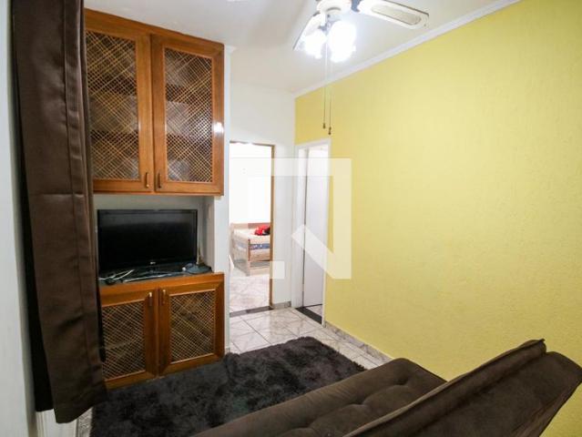 Apartamento aluguel em Região Imediata de Santos, Região Metropolitana da Baixada Santista