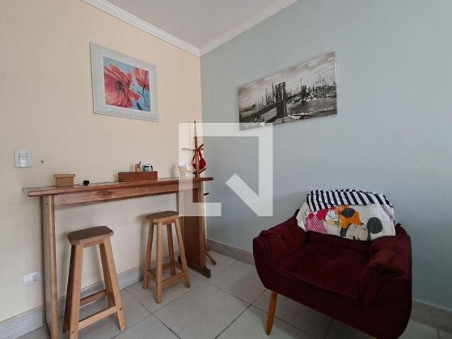 Apartamento aluguel em Região Imediata de Santos, Região Metropolitana da Baixada Santista