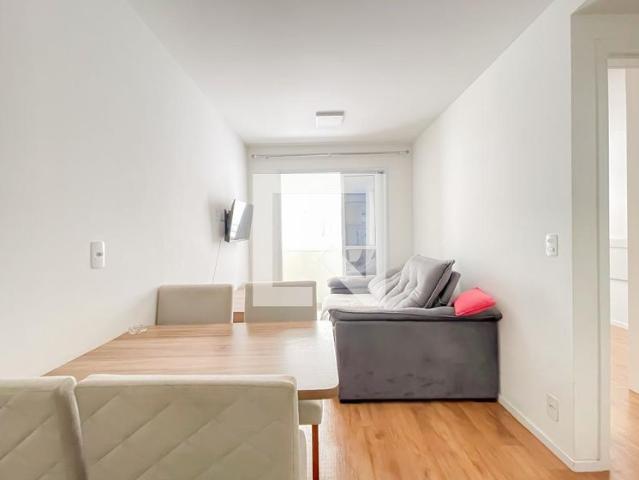 Apartamento aluguel em Jardim Lorian, Osasco