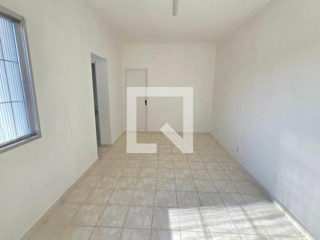 Apartamento aluguel em Região Imediata de Santos, Região Metropolitana da Baixada Santista
