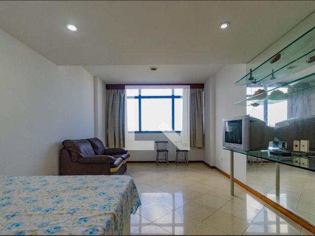Apartamento aluguel em Região Geográfica Imediata de Salvador, Região Metropolitana de Salvador