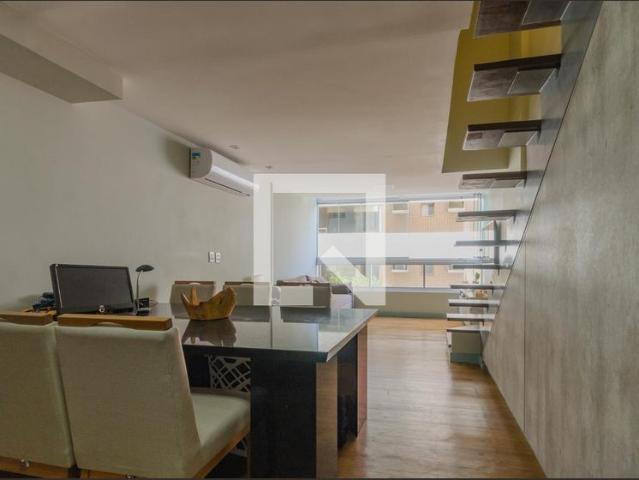 Apartamento aluguel em Região Geográfica Imediata de Salvador, Região Metropolitana de Salvador
