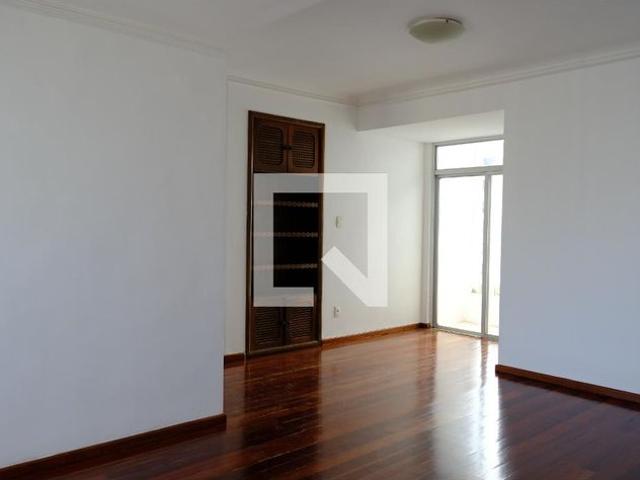 Apartamento aluguel em Região Geográfica Imediata de Salvador, Região Metropolitana de Salvador