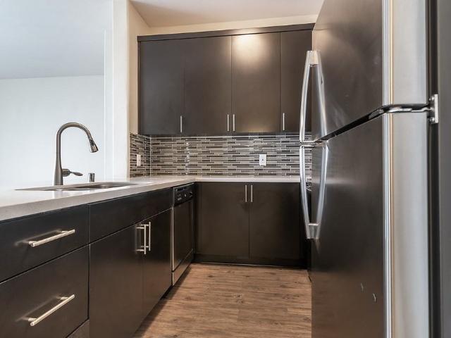 Apartment for rent in Canoga Park, California