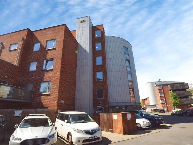 Apartment for rent in Chadwell Heath, Greater London
