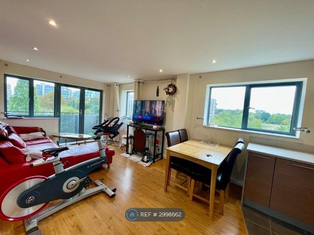 House for rent in London Borough of Brent, Greater London