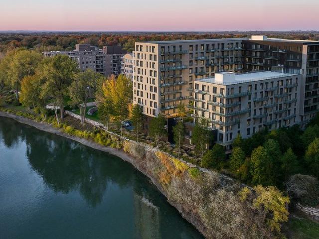 Apartment for rent in Pierrefonds-Roxboro, Montréal