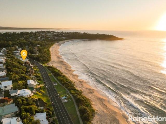 House for sale in Mollymook Beach, New South Wales