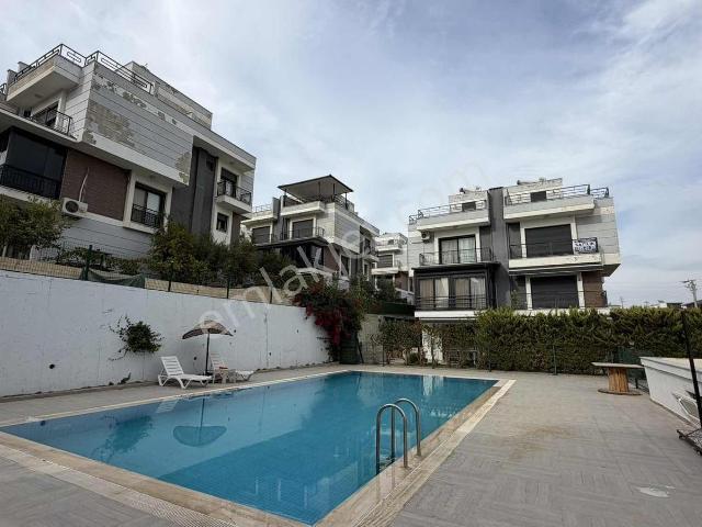 Tepecik Mahallesi, Seferihisar içerisinde satılık Villa