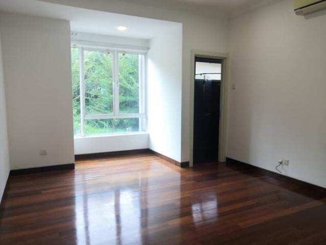 Townhouse for sale in Petaling, Alam Impian