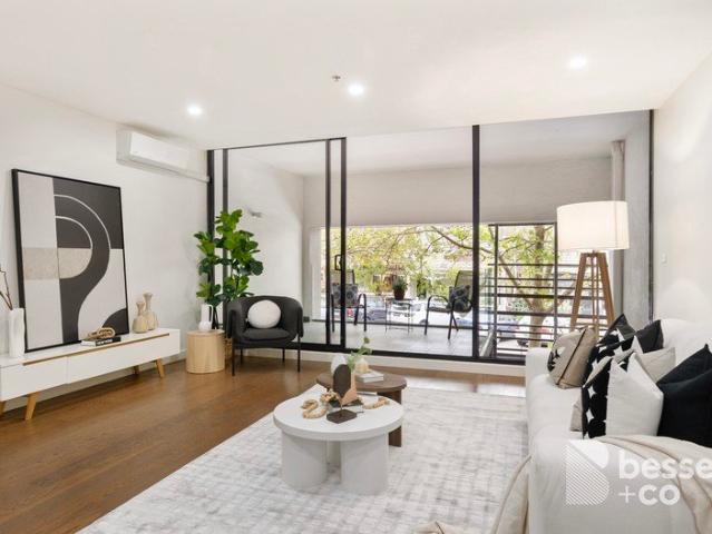 Apartment for sale in St Kilda, Melbourne