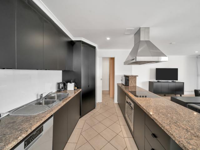 Apartment for sale in Cairns City, Queensland