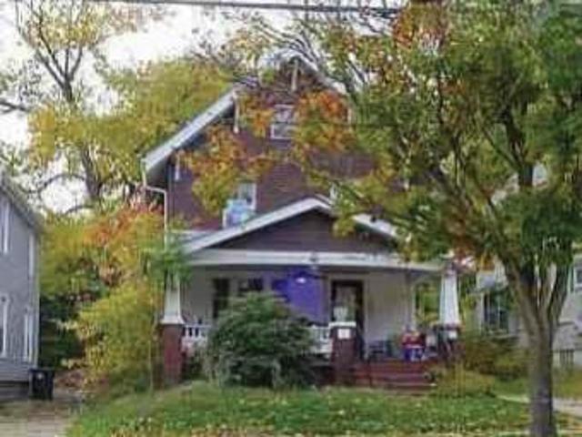 House for sale in Summit, Ohio