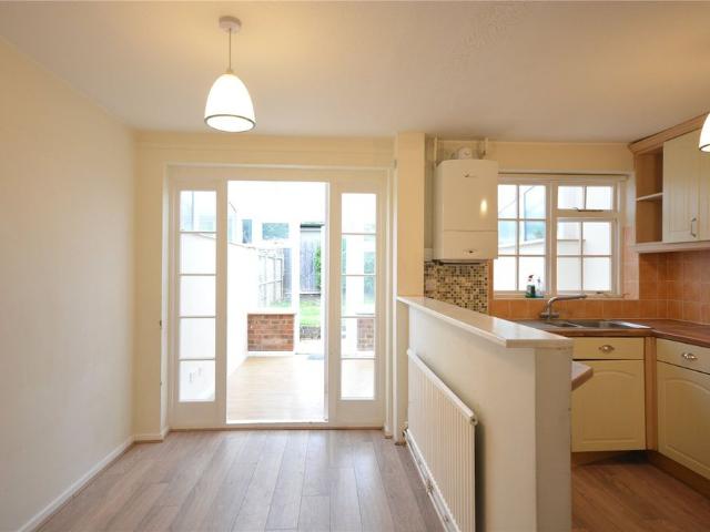 House for rent in Pachesham Park, Surrey