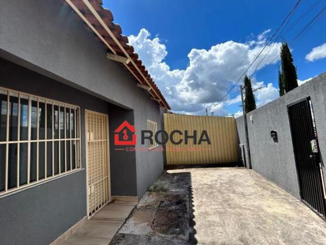 Casa venda em Região Geográfica Imediata do Distrito Federal, Região Integrada de Desenvolvimento do Distrito Federal e Entorno
