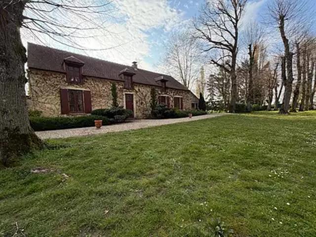 Maison vente à Bourges, Arçay