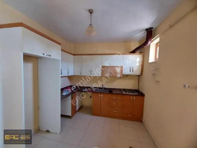 İsa Divanlı Mahallesi, Dulkadiroğlu içerisinde kiralık mülk