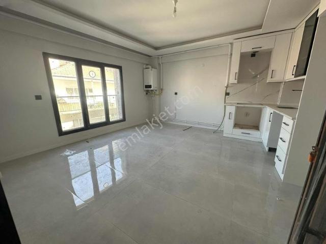 Kurtuluş, Soma içerisinde kiralık mülk