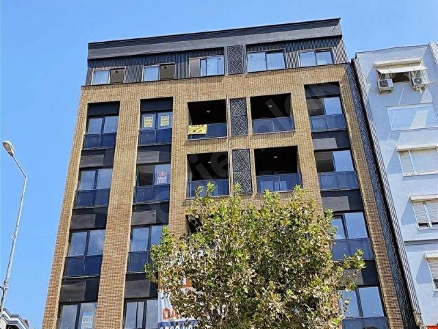 Camivasat, Edremit içerisinde satılık Ofis