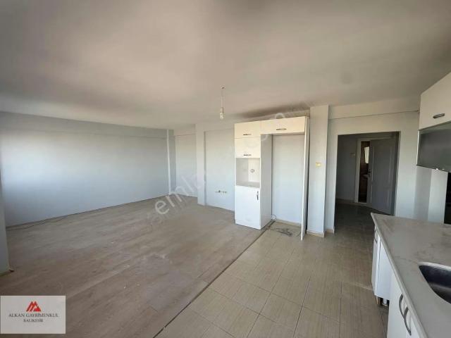 Balıkesir, Karesi içerisinde kiralık mülk