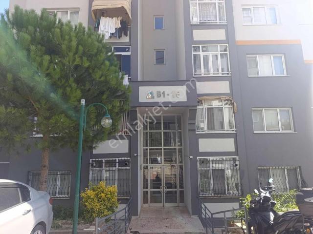 İzmit, Kocaeli içerisinde satılık mülk