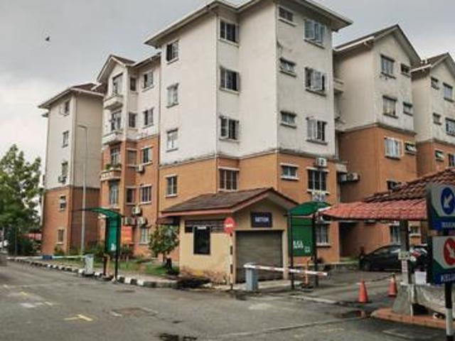 Apartment for sale in Petaling, Damansara Damai
