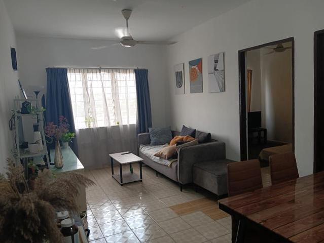 Apartment for sale in Petaling, Damansara Damai