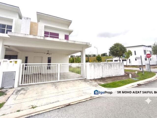House for sale in Sendayan Village, Negeri Sembilan