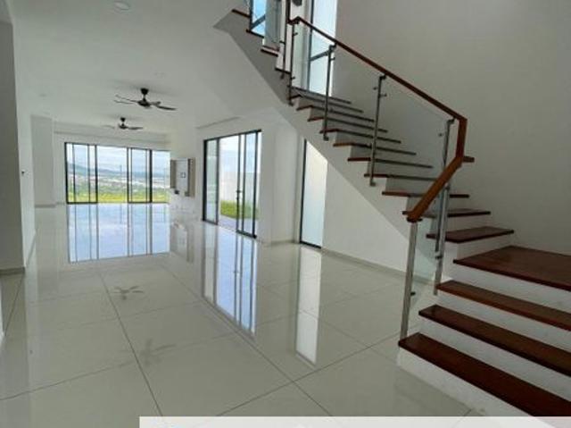 House for sale in Sendayan Village, Negeri Sembilan