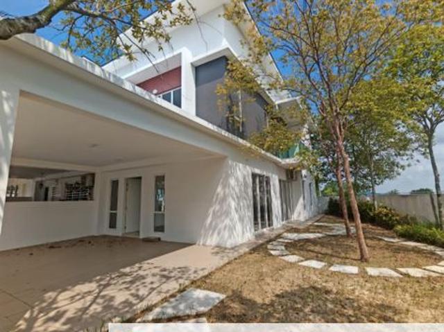 House for sale in Sendayan Village, Negeri Sembilan