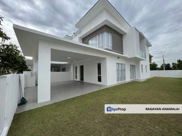 House for sale in Sendayan Village, Negeri Sembilan