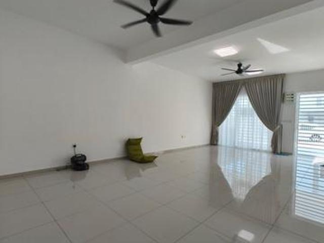 Terraced House for rent in Bandar Sri Sendayan, Seremban