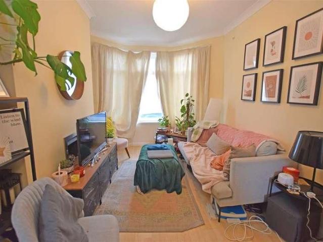 House for rent in Plasnewydd, Falcon Lodge