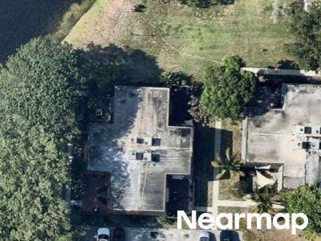 Townhouse for sale in Lake Worth
