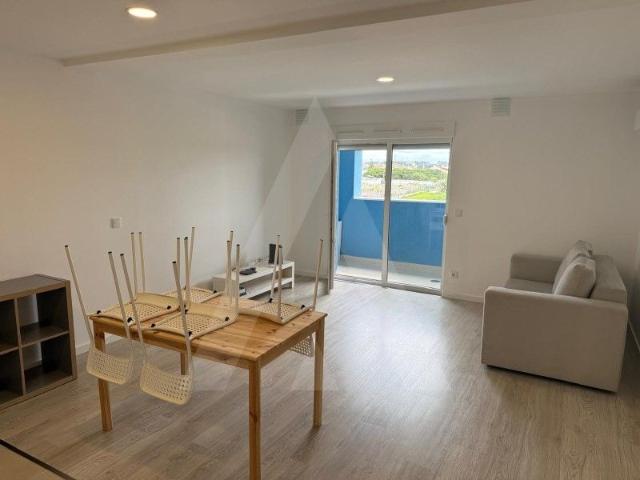Apartamento alugar em Coimbra (Sé Nova, Santa Cruz, Almedina e São Bartolomeu), Coimbra