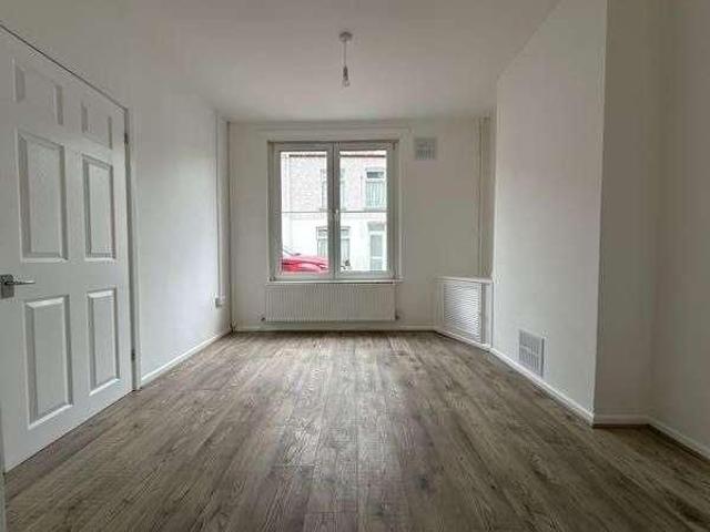 House for rent in Six Bells, Wales