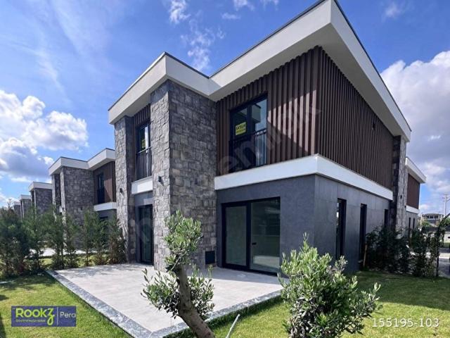 Serdivan, Sakarya içerisinde satılık Villa
