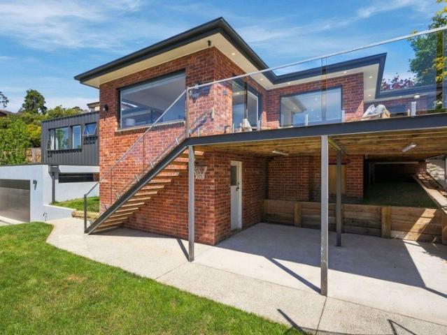 House for sale in Dynnyrne, Hobart