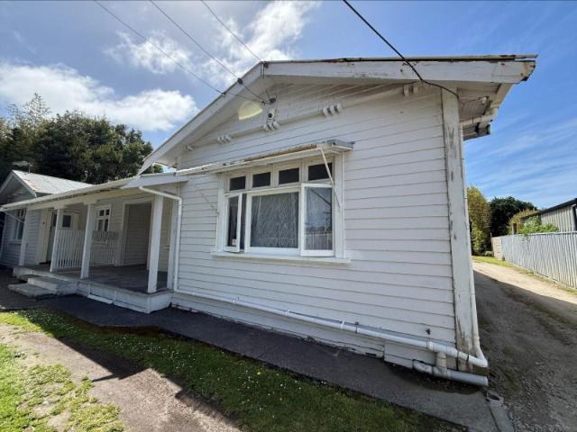 House for rent in Wanganui District