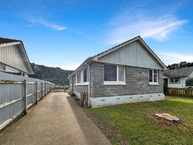 House for rent in Wanganui District