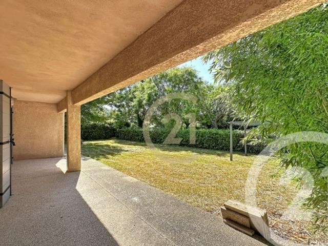 Maison vente à Nîmes, Aramon