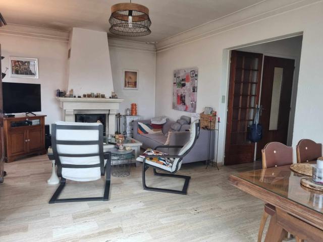 Maison vente à Nîmes, Aramon