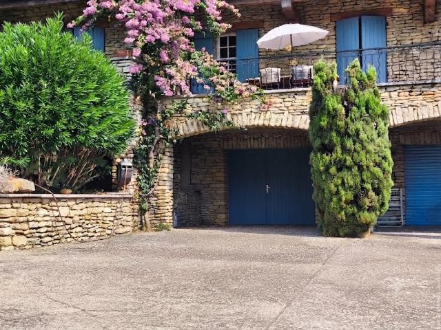 Château vente à Nîmes, Aramon