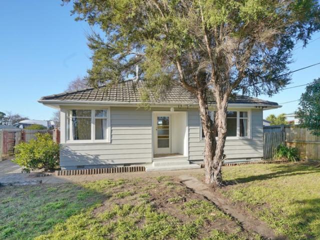 House for rent in Chaslands, Canterbury