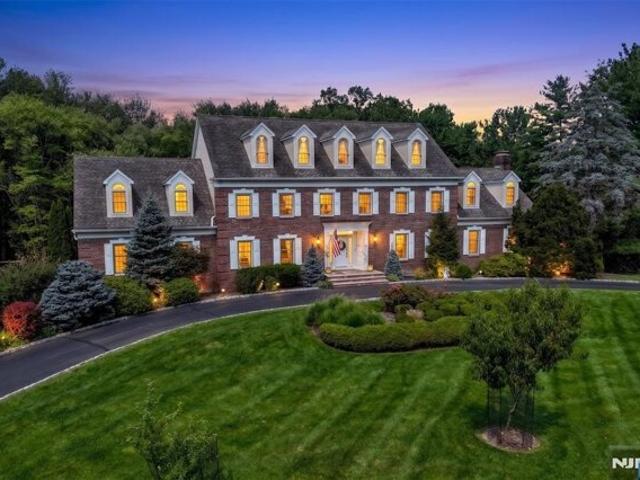 House for sale in Franklin Lakes, New Jersey